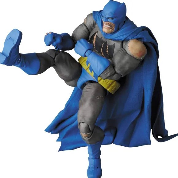 MAFEX Batman (TDKR:The Dark Knight Triumphant)