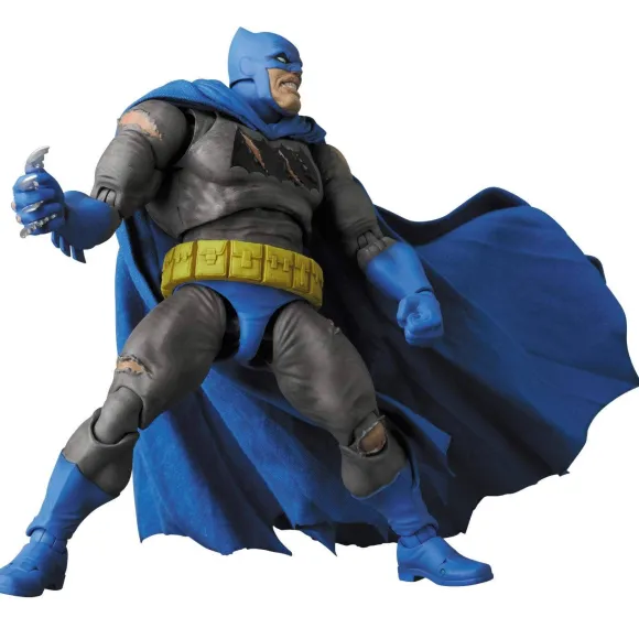 MAFEX Batman (TDKR:The Dark Knight Triumphant)