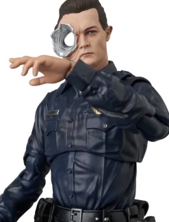 MAFEX T-1000