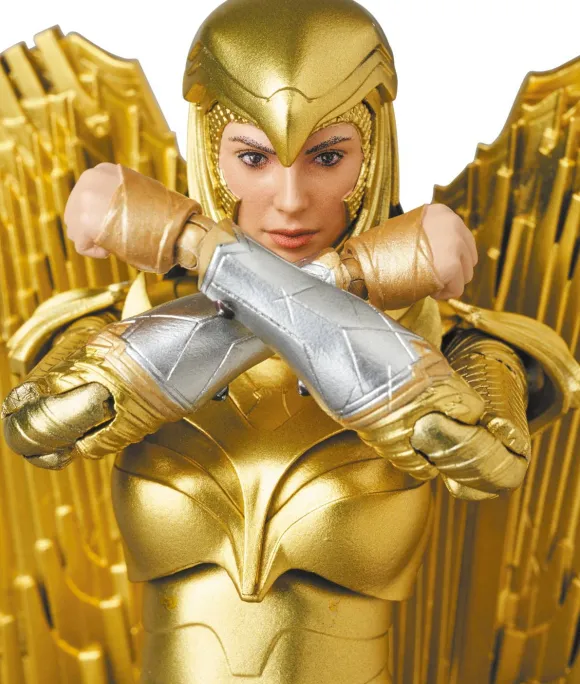 MAFEX Wonder Woman Golden Armor Ver.