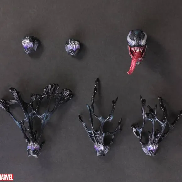 Marvel Universe Variant Play Arts Kai Venom