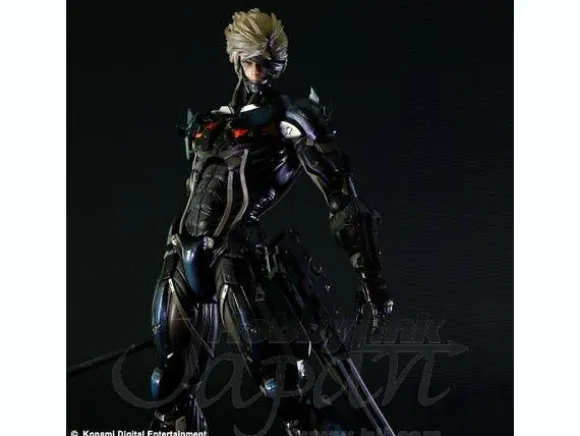 Metal Gear Play Arts Kai: Raiden