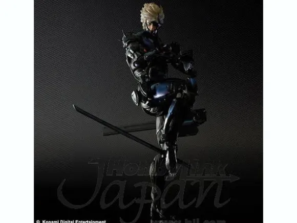 Metal Gear Play Arts Kai: Raiden