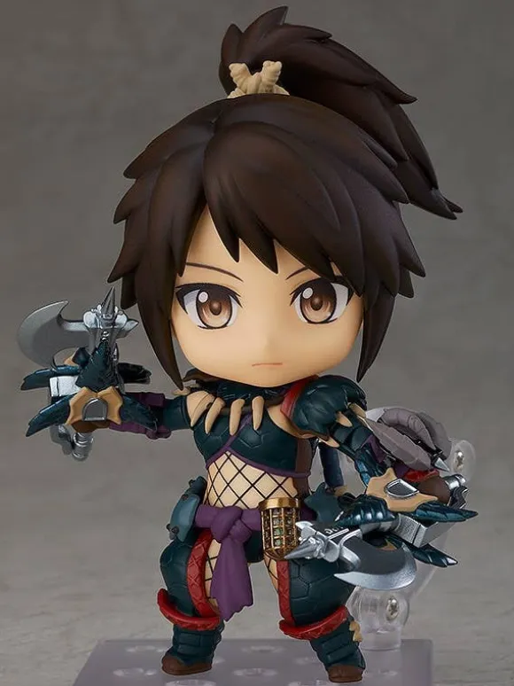 Nendoroid Hunter: Female Nargacuga Alpha Armor Ver. DX (MONSTER HUNTER WORLD: ICEBORNE)