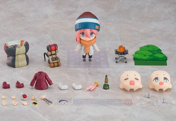 Nendoroid Nadeshiko Kagamihara: Solo Camp Ver. DX Edition (Laid-Back Camp)