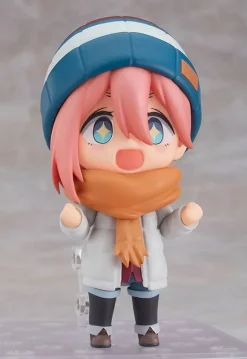 Nendoroid Nadeshiko Kagamihara: Solo Camp Ver. DX Edition (Laid-Back Camp)