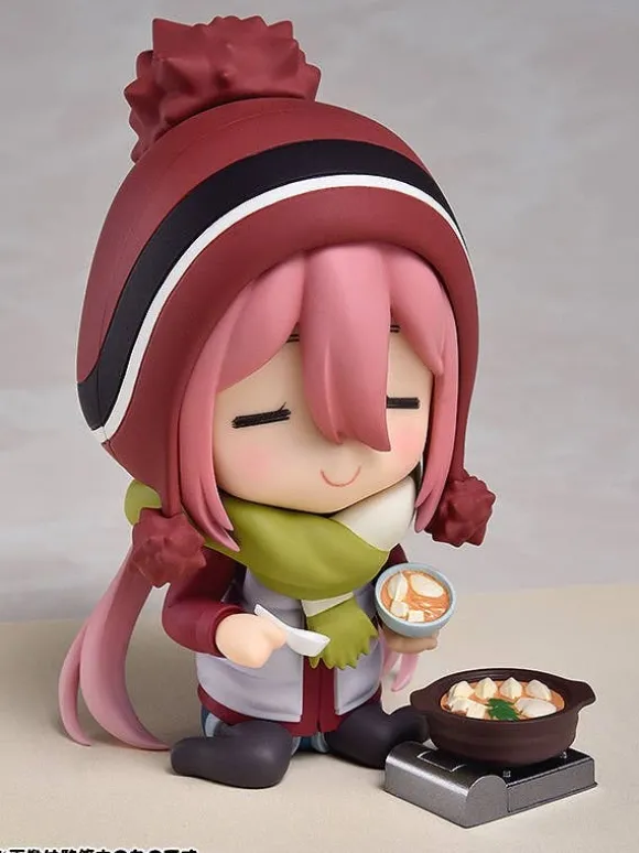 Nendoroid Nadeshiko Kagamihara (Laid-Back Camp)