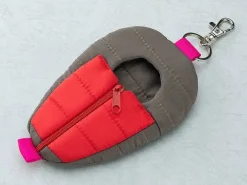 Nendoroid Pouch: Sleeping Bag (Grey and Red Ver.)