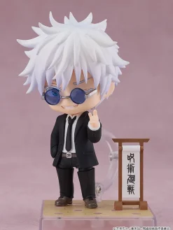 Nendoroid Satoru Gojo: Suit Ver. (Jujutsu Kaisen)