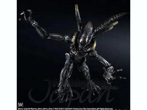 Play Arts Kai: Aliens No.1 Lurker