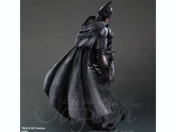 Play Arts Kai: Batman Arkham Origins