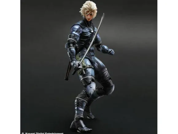 Play Arts Kai: Raiden