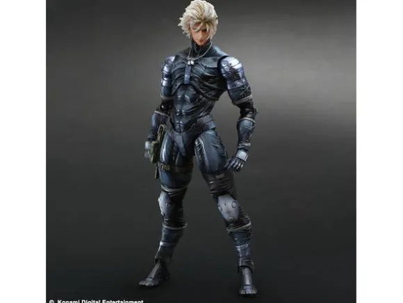 Play Arts Kai: Raiden
