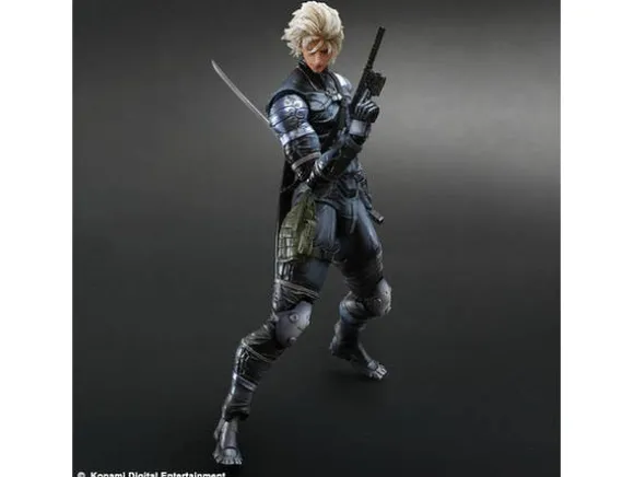 Play Arts Kai: Raiden