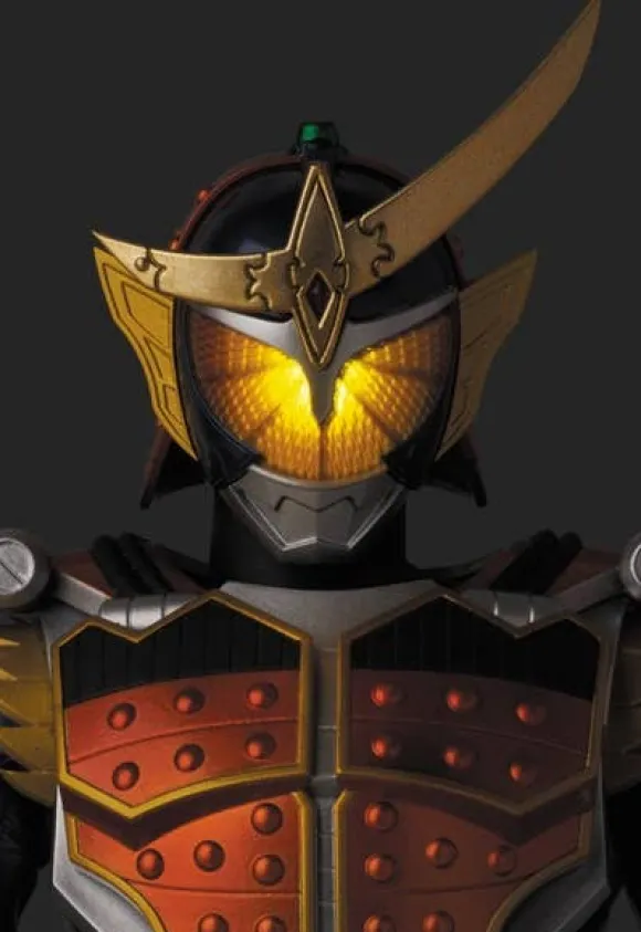 RAH Genesis Kamen Rider Gaim