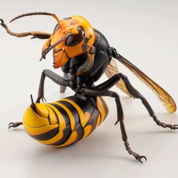Revogeo Vespa Mandarinia (Asian Giant Hornet / "Murder Hornet")