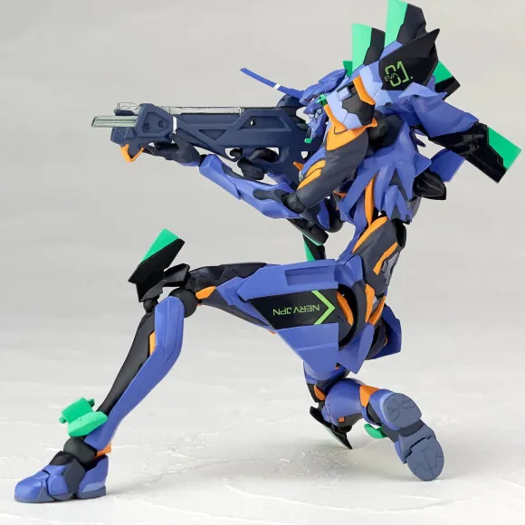 Revoltech Evangelion Evolution: Evangelion ANIMA EVA 01 Final Model