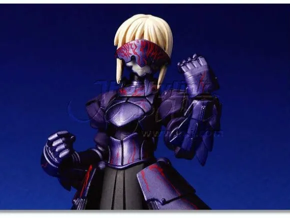 Revoltech 2G Saber Alter