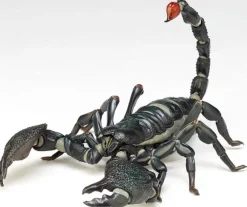 Revoltech Geo Pandinus Imperator (Emperor Scorpion)