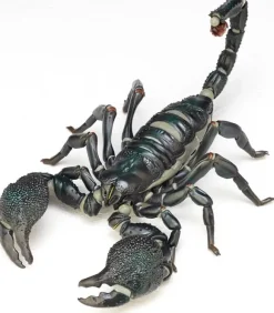 Revoltech Geo Pandinus Imperator (Emperor Scorpion)