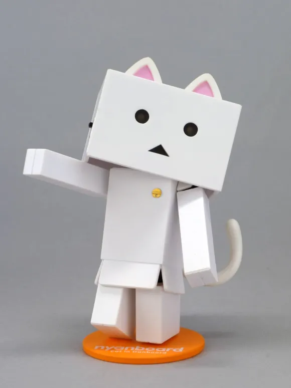 Revoltech Nyanboard Mini (White)