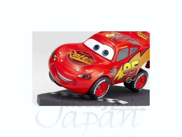 Revoltech Pixar Lightning McQueen