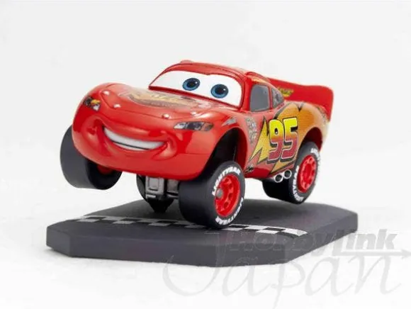 Revoltech Pixar Lightning McQueen