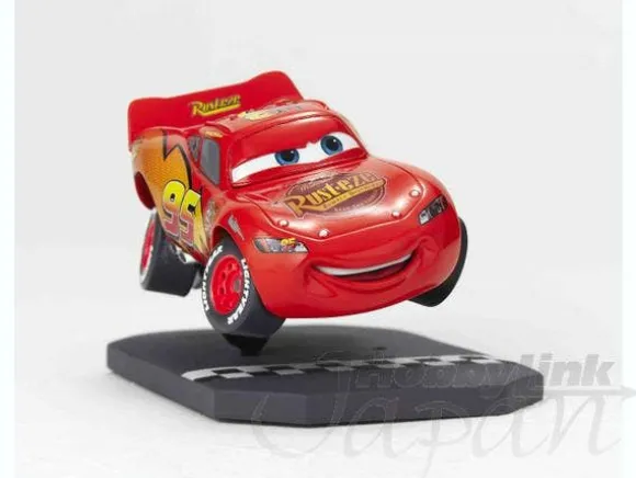Revoltech Pixar Lightning McQueen