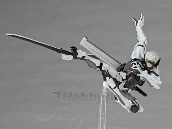Revoltech Raiden White Armor