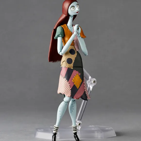 Revoltech Sally