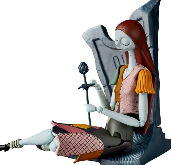 Revoltech Sally