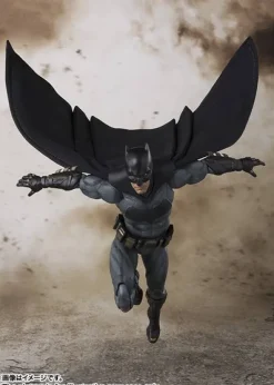 S.H.Figuarts Batman (JUSTICE LEAGUE)