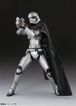 S.H.Figuarts Captain Phasma (Star Wars: The Force Awakens)