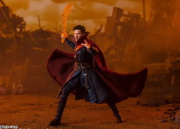 S.H.Figuarts Doctor Strange "BATTLE ON TITAN"