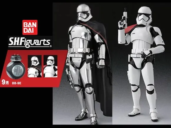 S.H.Figuarts First Order Stormtrooper & Captain Phasma with BB-9E