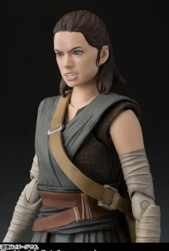 S.H.Figuarts Rey (Star Wars: The Last Jedi)