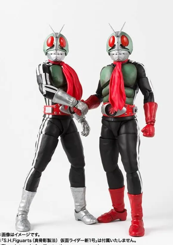 S.H.Figuarts Shinkocchou Seihou Kamen Rider New 2