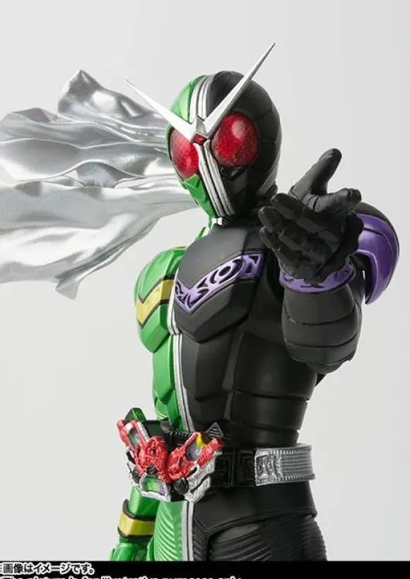 S.H.Figuarts Shinkocchou Seihou Kamen Rider W / Double