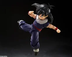 S.H.Figuarts Son Gohan (Z-Fighters) (First-Edition Limited Version with Z-Fighters Group Base Ver. A)