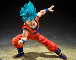 S.H.Figuarts Super Saiyan God Super Saiyan Son Goku Blue Power Transcending Limits