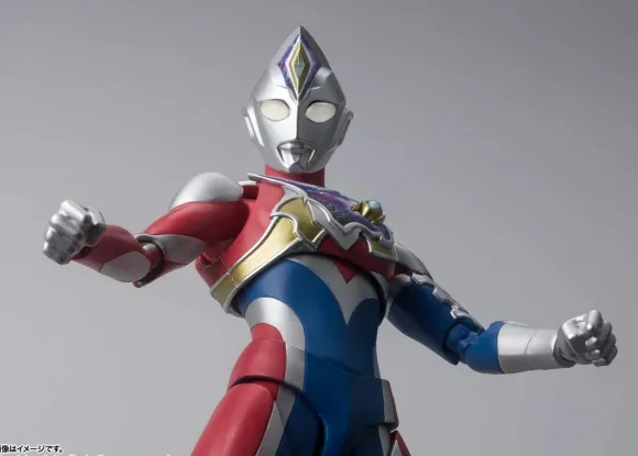 S.H.Figuarts Ultraman Decker Flash Type