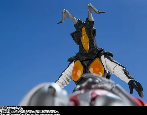 S.H.Figuarts Zetton