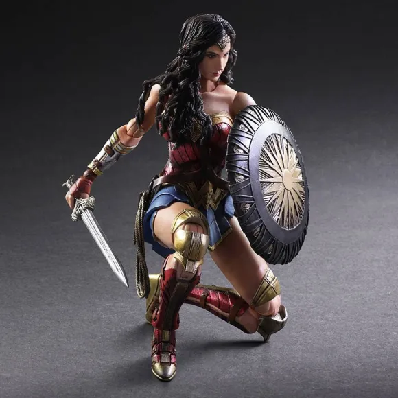 Wonder Woman Play Arts Kai: Wonder Woman